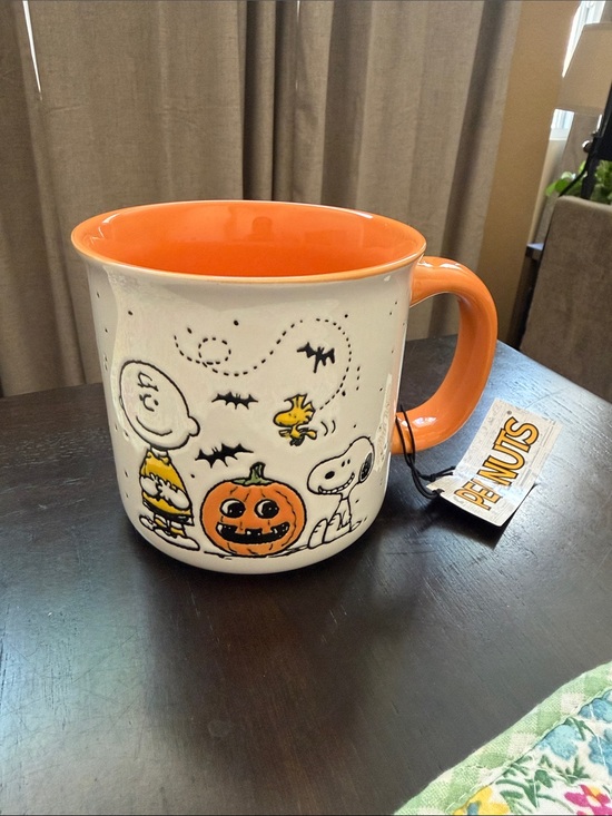Peanuts Other - NWT Peanuts Snoopy Halloween Mug
